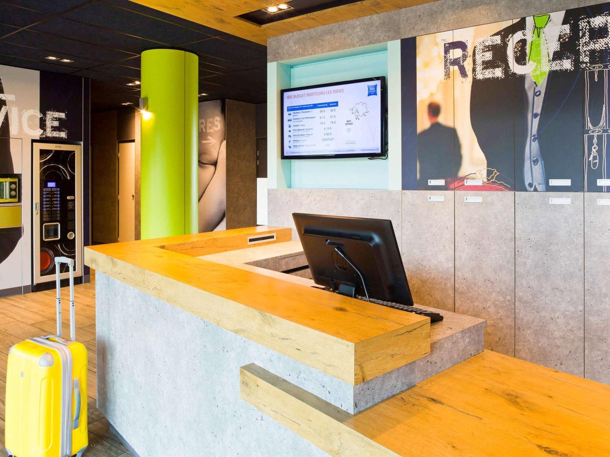 Ibis Budget Montceau Les Mines Zewnętrze zdjęcie