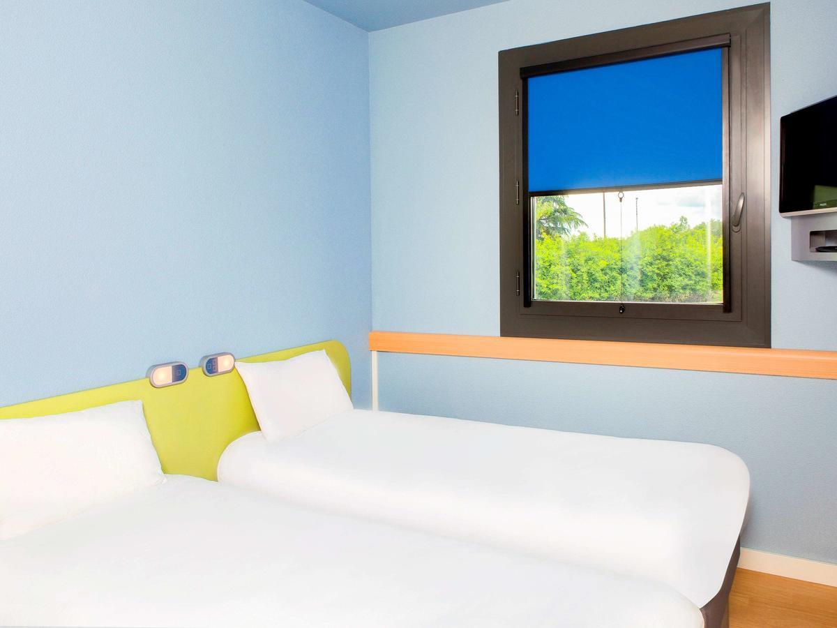 Ibis Budget Montceau Les Mines Zewnętrze zdjęcie