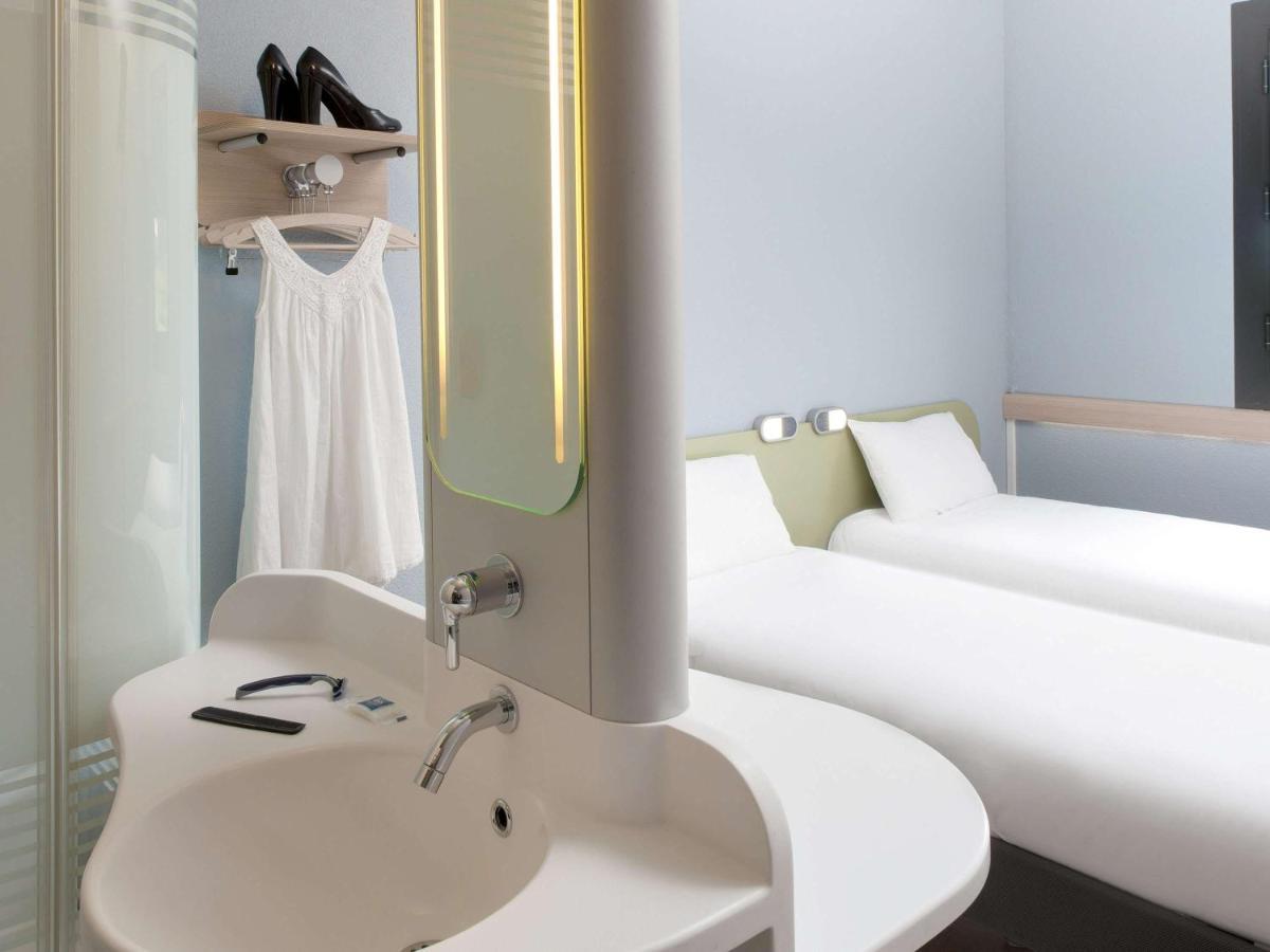 Ibis Budget Montceau Les Mines Zewnętrze zdjęcie